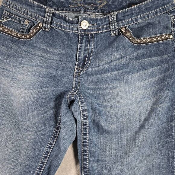 Woman's Plus SEVEN7 Luxe Premium Diamond Rhinestone Bootcut Jeans Size 18 - Picture 8 of 11